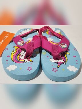 Girls Pink Unicorn Flip Flop Sandals with Light Blue Footbed Size 11